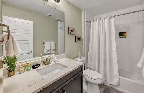 Family Friendly 5BR Mountain Views & Game Room - Foto 23