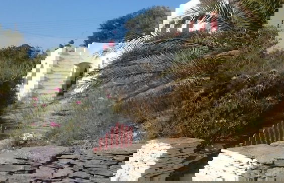 Stunning House - Sleeps 11, Terrace & Sea View - Foto 28