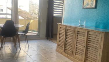 Au cœur du centre ville avec parking privé balcon et wifi - Foto 1