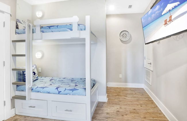 Life s Porpoise A Steps From Beach Pool - Photo 27