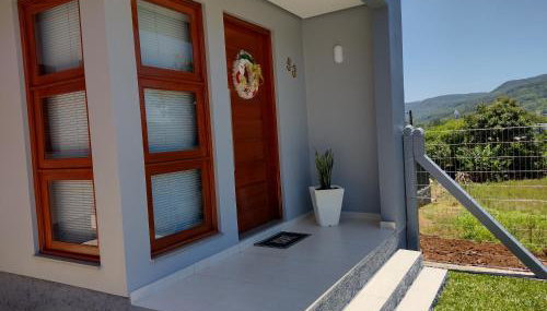 Grey House, próximo a Gramado e ao Templo Budista - Foto 5