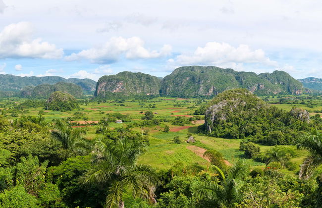 Cueva del Silencio Hike - Photo 5