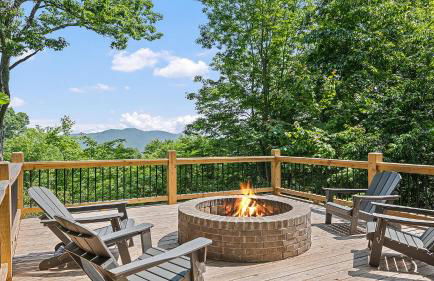 Modern Mountain House with Amazing Views and Hot Tub - Foto 51