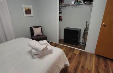 2 min to Chiefs camp 58 min to Arrowhead stadium - Photo 27