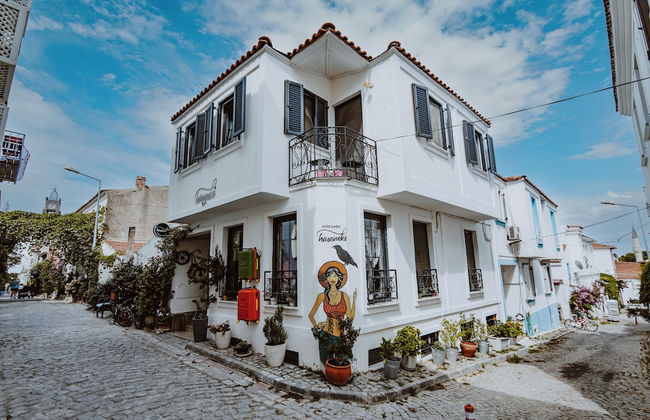 Hasanaki Bozcaada - Foto 1