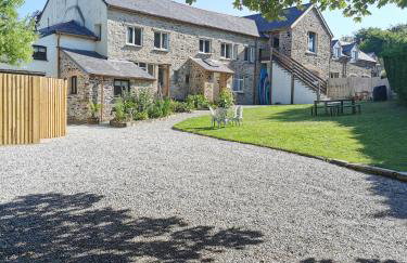 THE OLD RECTORY ROSE COTTAGE in Jacobstow 10 mins to Widemouth bay and Crackington Haven,Nearby Bude,Tintagel,Port Issac,Clovelly,PARKING FOR LARGE AND MULTIPLE VEHICLES - Foto 1