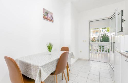 Apartments with parking space Zivogosce - Blato, Makarska - 22253 - Foto 14