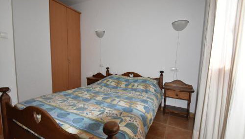 Peaceful Villa with Private Pool - Photo 2