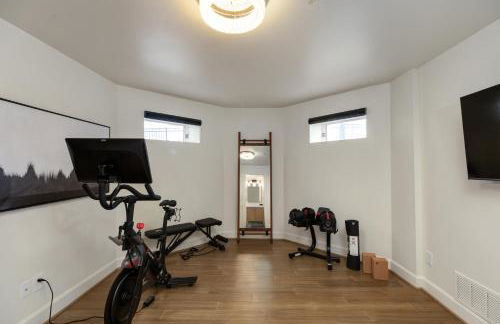 The Lumber Baron's Mansion: 2 King Suites, 2.5BA + Gym - Foto 55