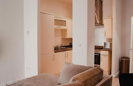 Royal Chambers Serviced Apartments - Photo 108