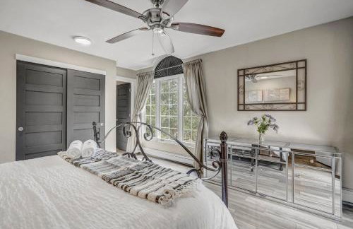 Red Rock Loft! Trails Apartment w BBQ & Fire Pit - Foto 29