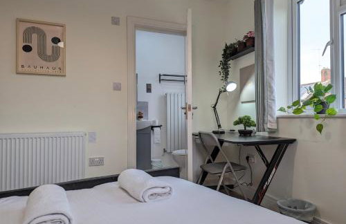 5 Ensuite Bedroom House Near Centre Free Parking - Foto 28