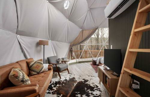 Glamping Dome w Hot Tub Fire Pit & River Access - Foto 30