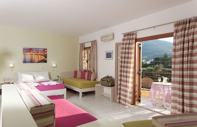 Latania Studios And Apartments - Photo 17