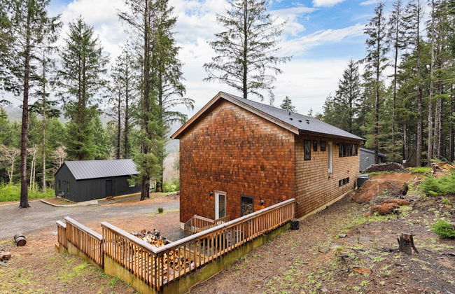 Rustic Arch Cape Getaway w/ Vibrant Interior Walk to the Beach Cape Wonder - Foto 38