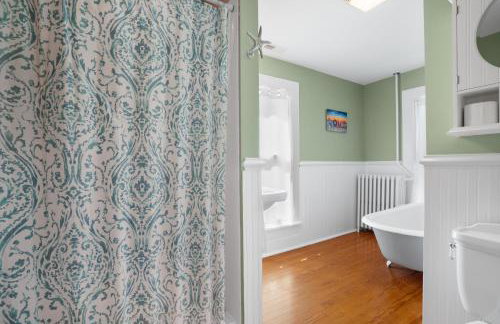 Oyster Shack - true gem in heart of downtown! - Foto 35