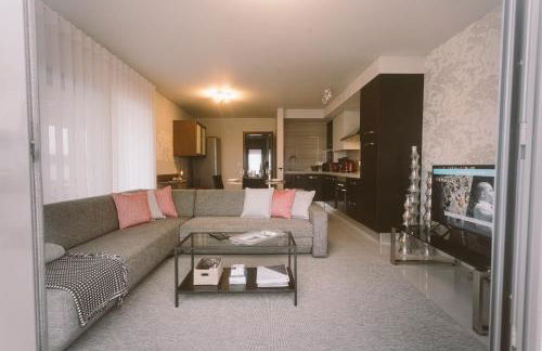 Bica, luxury heated penthouse with jacuzzi and large terrace in Baleal - Foto 12