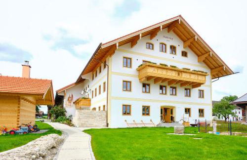 Huberhof Hinzing Ferienbauernhof - Photo 2