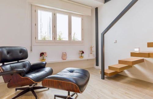 Location Location Location F42 - Photo 46