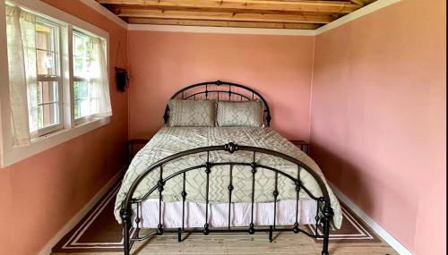 Cozy Cabin Surrounded by Fields and Woods in Oberlin, Ohio - Foto 3