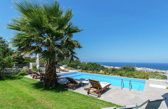 Infinity Pool Villa With Sea Views Near Rethymno City & Beach and Shaded BBQ - Foto 24
