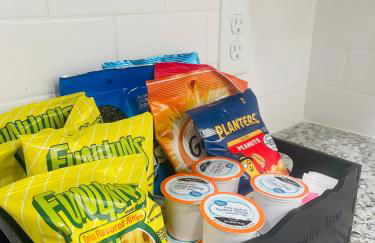 3BR Townhome 15mins from Downtown Sleeps 6 - Foto 8