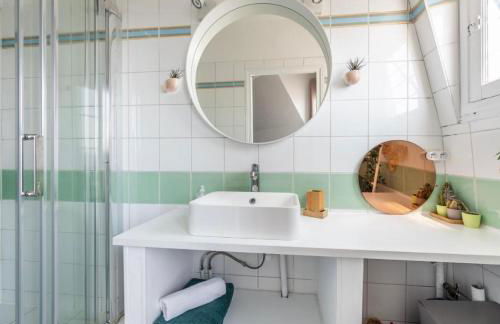 In front of Sacré Cœur - 2 Bedrooms in last floor - Foto 10