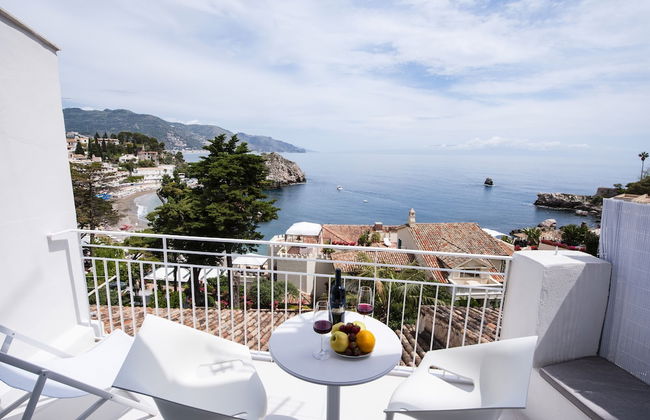 Mazzarò Retreat by Wonderful Italy - Photo 17