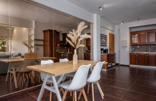 Relux Sea View 2 Bedroom Apartment by BluPine - Photo 12