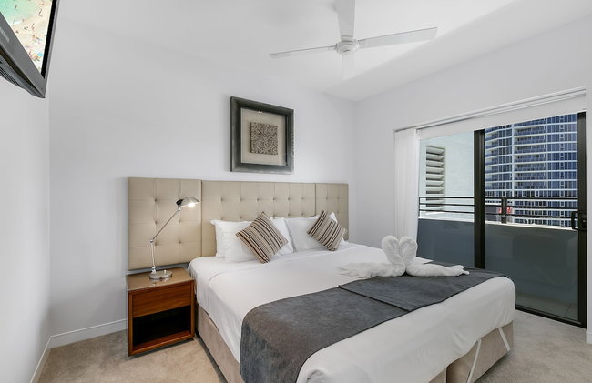 Soul Beachfront Apartments - HR Surfers Paradise - Photo 7