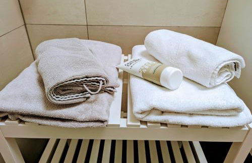 FeWo Urban Gotha-Apartment Ekhof- Am Schlosspark- Parken an der der Tür- Barrierefrei, 900 Meter zum Bahnhof - Wallbox - Foto 60