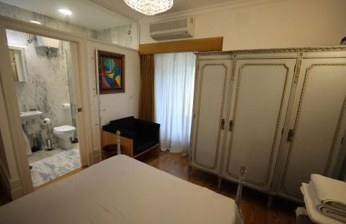 Swimming Pool Bedroom at Casa dos Macieis, Camino Santiago direct access & Optional Agritourism - Foto 44