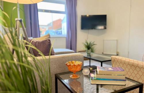 Families, Contractors - 3 Bedrooms - Garden - Fully equipped house - Foto 28