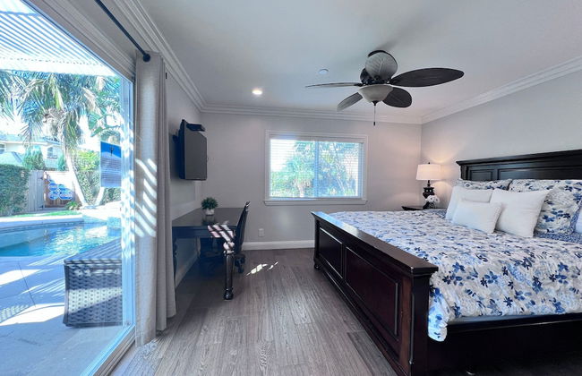 Swanky 5 bedroom 4.5 bath home (3 Master Suites) - Foto 9