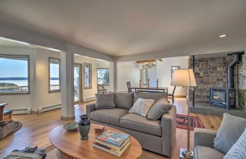 Family Lakehouse with Deck and Beach on Lake Champlain - Foto 8