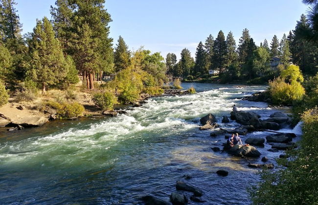 Rooftop Deck Walk to River Downtown Fire pit - Foto 25