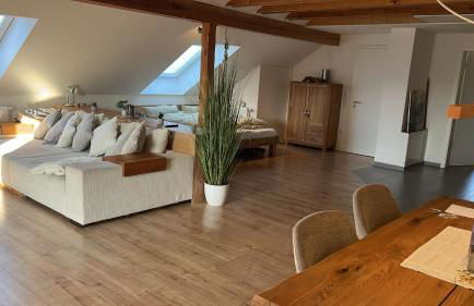 Wohlfühloase im Grünen - Foto 3