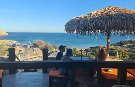 Stunning Villa with Pool & View near beach - Foto 60