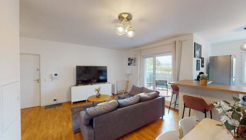 Live Like a Local Stylish 2BR with Balcony & Parking - Foto 2