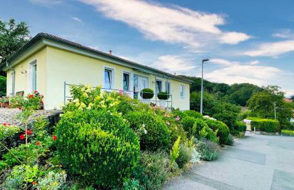 Casa-Philipp, mediterrane, lichtdurchflutete, stilvolle Ruhe-Oase, ebenerdig, mit Garten, Terrasse, Grill und Sauna im Naturparadies Fränkische Schweiz - Foto 7