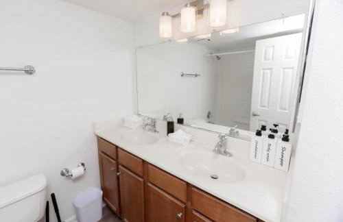 Wyndham 108 Corporate & Modern 1br suite - Photo 12