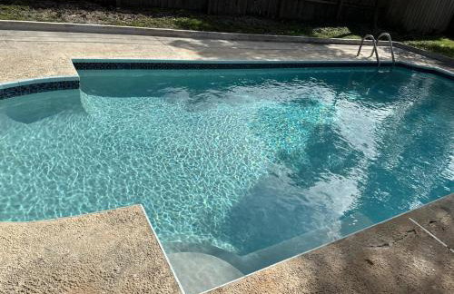 Whole House+Renovated+Pool+Lanai+BBQ+Close to All - Foto 40