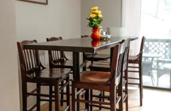 Rest Easy Retreat - 2BR Near SHSU - Pool - WiFi - Free Parking - Foto 55