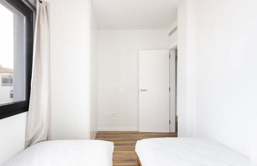 Villa de 4 dormitorios, moderna y nueva, con aire acondicionado, cerca del mar y playa - Casa Maravilla - Foto 12