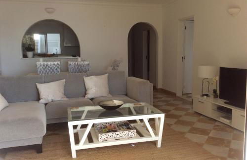 Beach front/waterside apartment - Foto 9