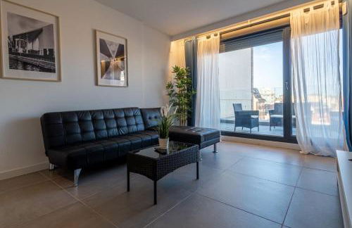 Edificio Santiago by Plaza Mayor Apartamentos - Photo 18