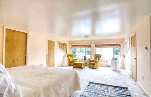 Boho Waterfront Getaway 5 Bedroom Retreat - Foto 16