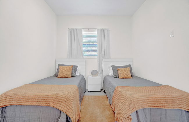 The Zen Suites - Photo 5