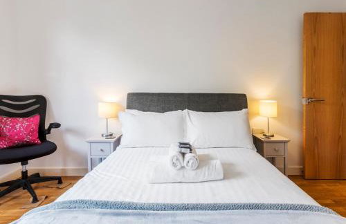 Spacious 2BR Flat Near Camden & Kings Cross Tube - Pass the Keys - Foto 2