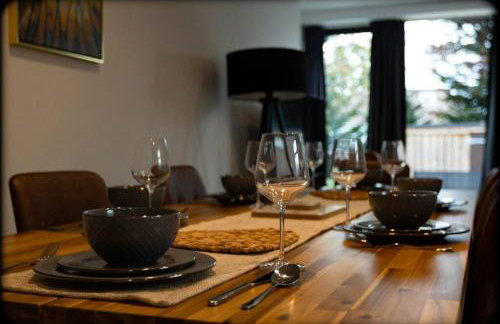 3-Bed, 2-Bath Wembley Apartment with Free Parking - Foto 27